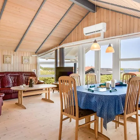 Hoghni - 300m From The Sea By Interhome Casa de Férias Sjolund