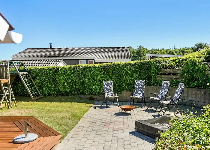 Nyaraló Hoghni - 300m From The Sea By Interhome Sjølund